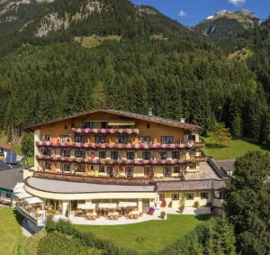 Stellenangebote Naturhotel Alpenblick, Maurach am Achensee Stellenangebote Naturhotel Alpenblick, Maurach am Achensee