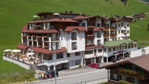 Stellenangebote Hotel Tirolerhof, Tux Stellenangebote Hotel Tirolerhof, Tux