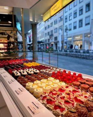 Stellenangebote MAELU Betriebs GmbH, München Stellenangebote MAELU Betriebs GmbH, München