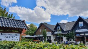 Stellenangebote Heide Hotel Klütz GmbH & Co. KG, Burgwedel-Fuhrberg Stellenangebote Heide Hotel Klütz GmbH & Co. KG, Burgwedel-Fuhrberg